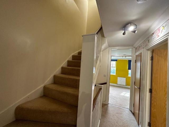 Capthorne Avenue, Harrow HA2 3 bed terraced house to rent £2,175 pcm £502 pw