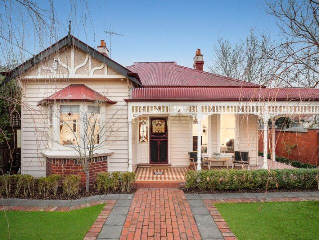 Captivating Elegance in the Ardrie Estate