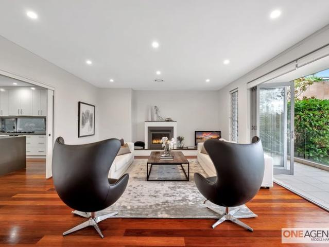 Captivating Family Residence with expansive views and stunning location