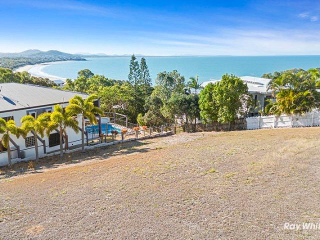 Captivating Ocean Views with a Prestige Lifestyle Location