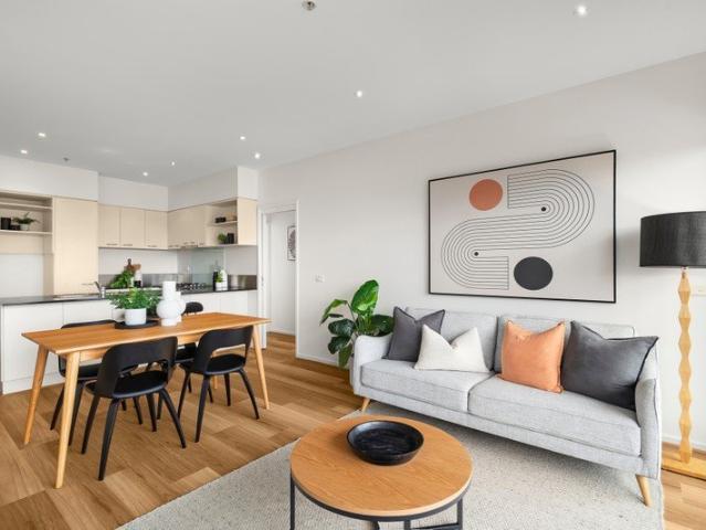 Captivating St Kilda living with postcard views