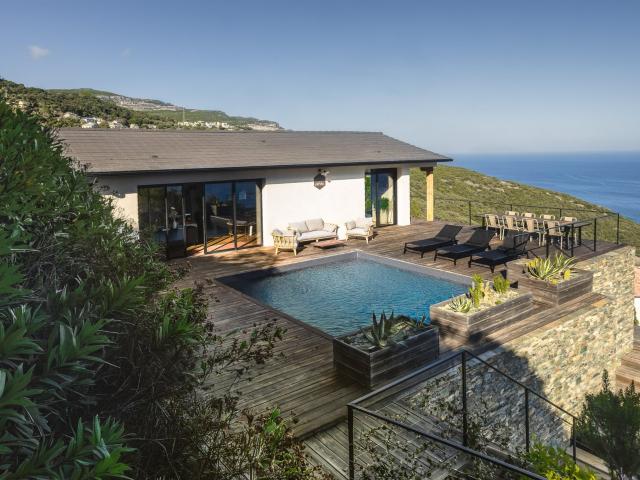 Cap Corse Propriété d’exception dominant la Méditerranée fac. 174m² Brando