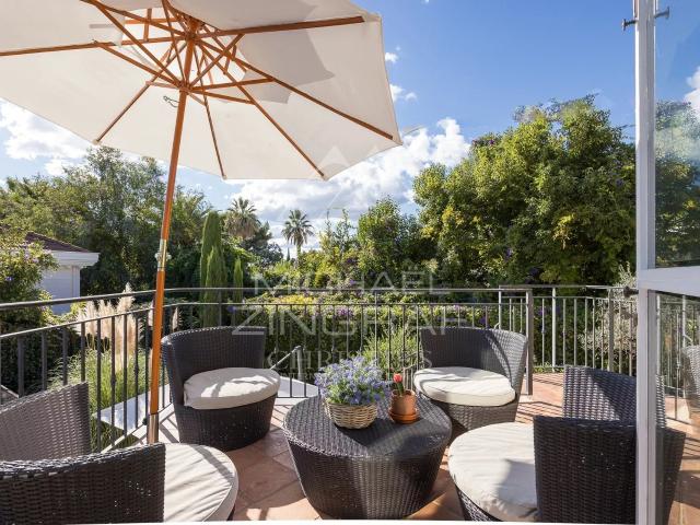 Cap d’Antibes – Versant Ouest proche mer et plages 260m² Antibes