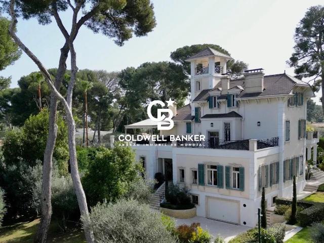 Cap d’Antibes – Villa Belle Époque proche plage de la Garoup. 630m² Antibes