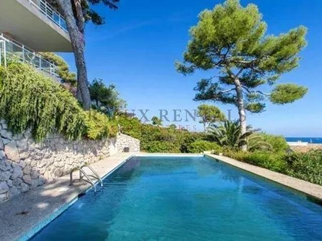 Cap D’Antibes, Villa contemporaine face à la mer 215m² Antibes