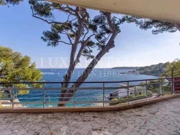 Cap D’Antibes, Villa contemporaine face à la mer 215m² Antibes