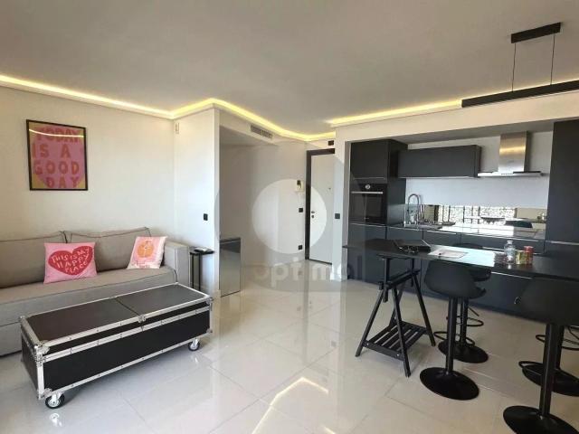 CAP D'AIL: A deux pas de MONACO bel appartement 2 pièces ave. 46m² Cap d'Ail