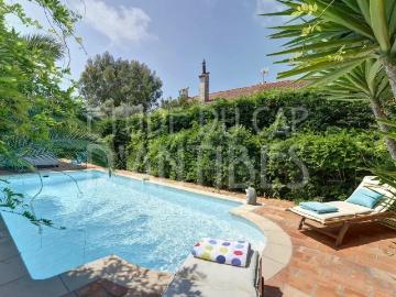 Cap d'Antibes Coté ouest villa à louer en juillet et août