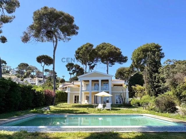 Cap d'Antibes, Villa avec vue mer