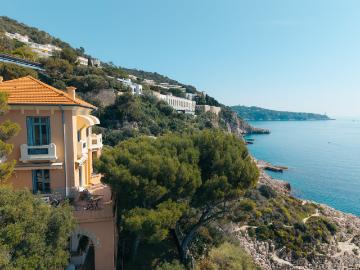 Cap de Nice Dans un cadre d'exception, charmante propriété. 229m² Nice