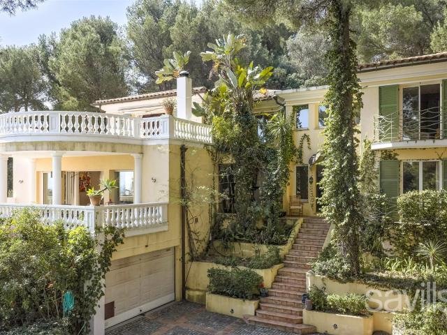 Cap Ferrat Propriété de caractère avec vue mer 320m² Saint Jean Cap Ferrat