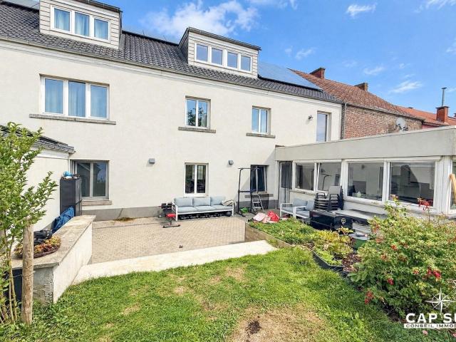 Cap sud vous propose un appartement 2 chambres avec jardin