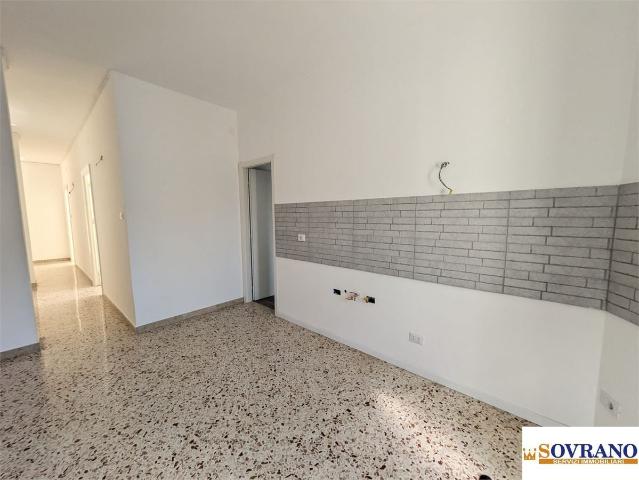 CAPACI: APPARTAMENTO 3 VANI PIANO 4°