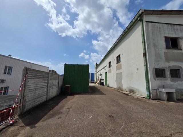 Capannone In Posizione Strategica – Cagliari | Via Della Tec. 300m² Elmas