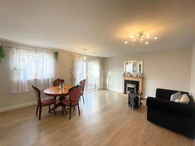 Cape Court, Warwick, CV34