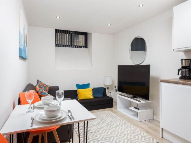 Cape Street, Bradford BD1, 1 bed flat to rent, £550 pcm | PrimeLocation