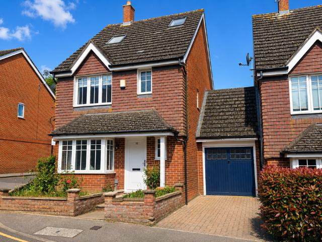 Capel Crescent, Stanmore HA7, 4 bed detached house to rent, £2,800 pcm | PrimeLocation