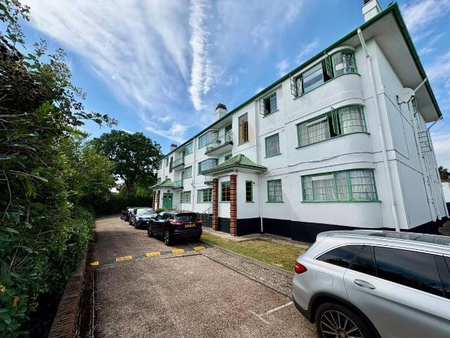 Capel Gardens, Pinner HA5, 3 bed flat to rent, £2,000 pcm | PrimeLocation