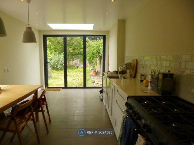 Capel Road, London E7, 3 bed terraced house to rent, £2,200 pcm | PrimeLocation