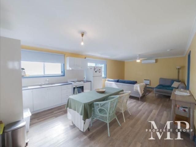 Capel Sound Bungalow