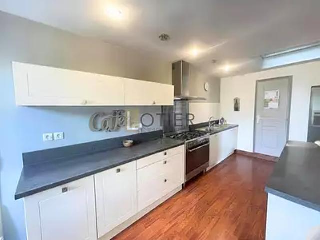 Capendu 11700 Achat / Vente appartement 4 pièces t4 au dernier étage terrasse