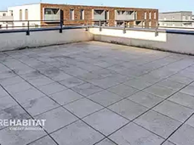 Capinghem 59160 Achat / Vente appartement 3 pièces t3 au dernier étage terrasse