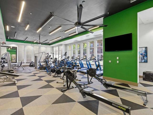 Capitol at Stonebriar 2 Bedroom Apartment for Rent at 9600 Gaylord Pkwy, Frisco, TX 75035