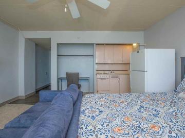 Capitol Hill Studio Apartment for Rent at 320 N 22nd St, Omaha, NE 68102 Downtown Omaha