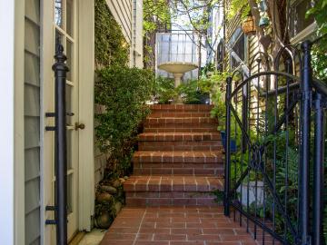 429 Capitola Ave, Capitola, CA 95010 | MLS #ML82042