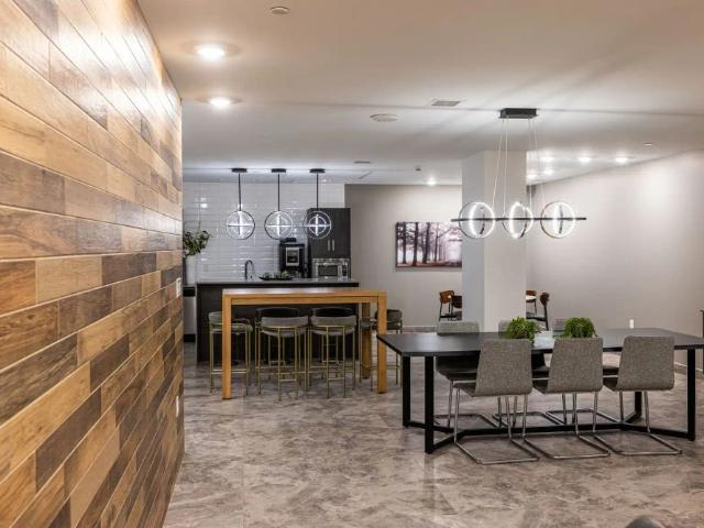 CAPITAL Apartments in Downtown Edmonton — St. John's X30