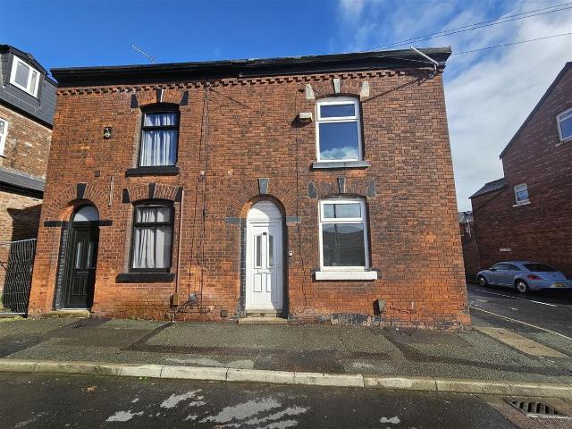 Capital Road, Openshaw, Manchester M11, 2 bed end terrace house to rent, £1,000 pcm | PrimeLocation
