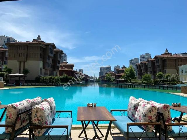 Acil Capital'den Bosphorus City'de 1+1 Boş Kullanıma Hazır