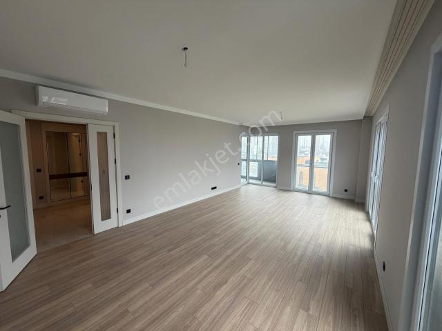Capital'den Tema İstanbul 2 4. Kat 3+1 198 Satılık