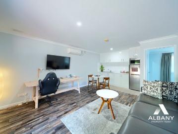 Apartment for sale in Centennial Park, Albany - Parking