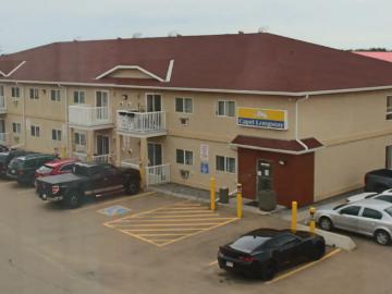 Capri Apartments Ponoka