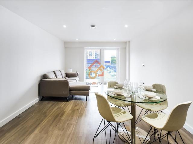 Capri House, 1 Beaufort Square, London NW9, 2 bed flat to rent, £2,350 pcm | PrimeLocation