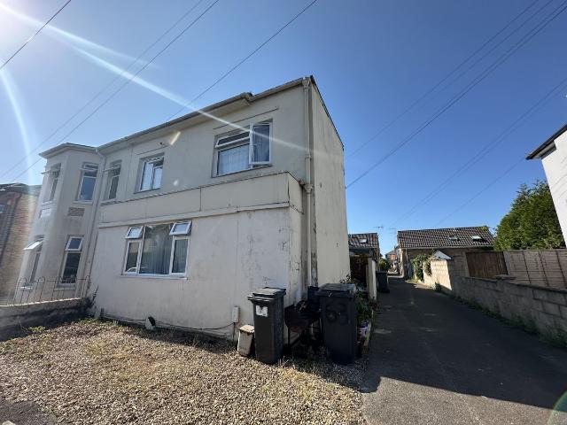 Capstone Road, Bournemouth BH8, 4 bed property to rent, £1,600 pcm | PrimeLocation