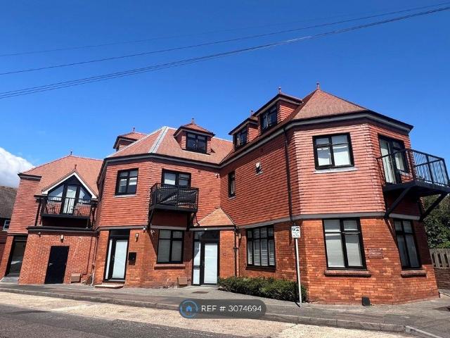 Capstone Road, Bournemouth BH8, 1 bed flat to rent, £1,127 pcm | PrimeLocation
