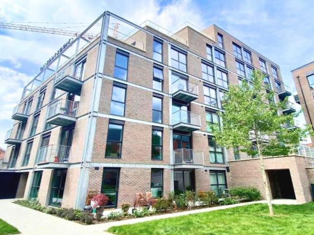 Capstan Room, St. Johns Road, Southville, Bristol BS3, 1 bed flat to rent, £1,475 pcm | PrimeLocation