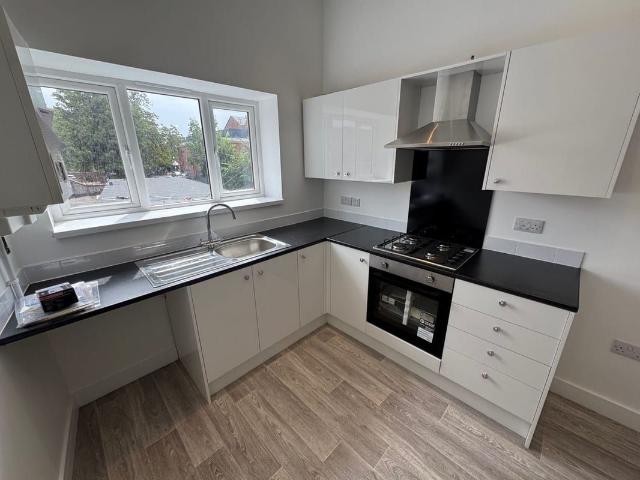 Cartergate, Newark NG24, 2 bed flat to rent, £650 pcm | PrimeLocation
