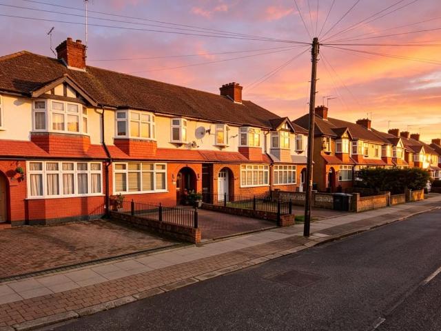 Carterhatch Road EN3, 4 bed terraced house to rent, £2,700 pcm | PrimeLocation