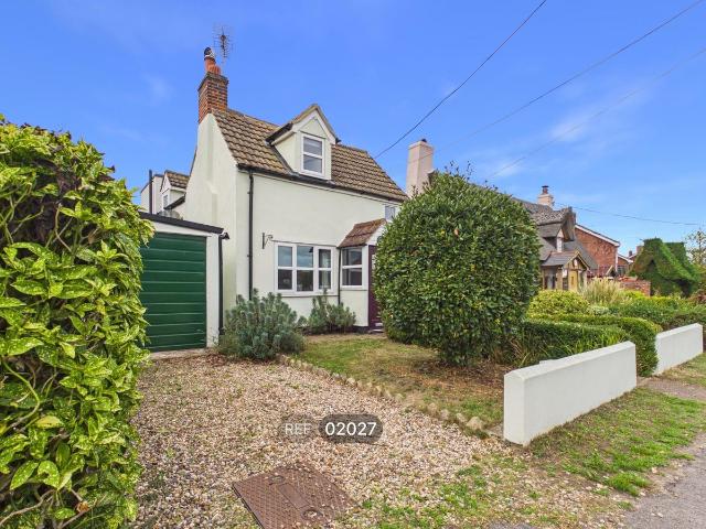 Carters Cottage, The Path, Great Bentley, Colchester CO7, 3 bed cottage to rent, £1,600 pcm | PrimeLocation