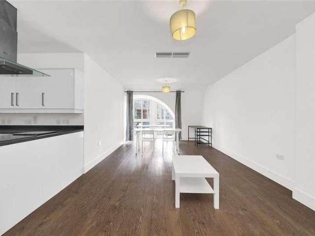 Carthusian, EC1M