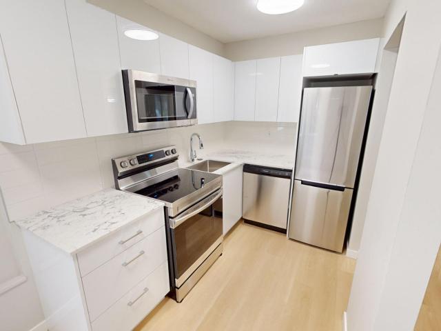 Cartier Street 8740 Cartier Plan C Apartment for Rent