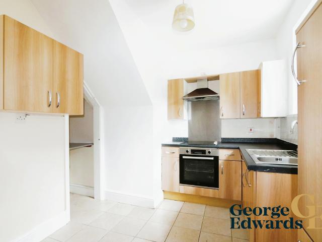 Cartlett, Haverfordwest SA61, 1 bed flat to rent, £700 pcm | PrimeLocation
