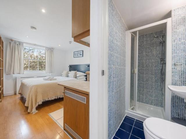 Cartwright Gardens, Bloomsbury WC1H, Studio to rent, £2,167 pcm | PrimeLocation