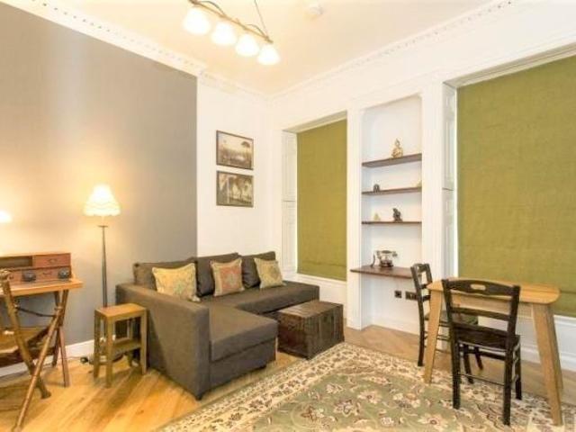 Cartwright Gardens, Bloomsbury, London WC1H, Studio to rent, £2,860 pcm | PrimeLocation