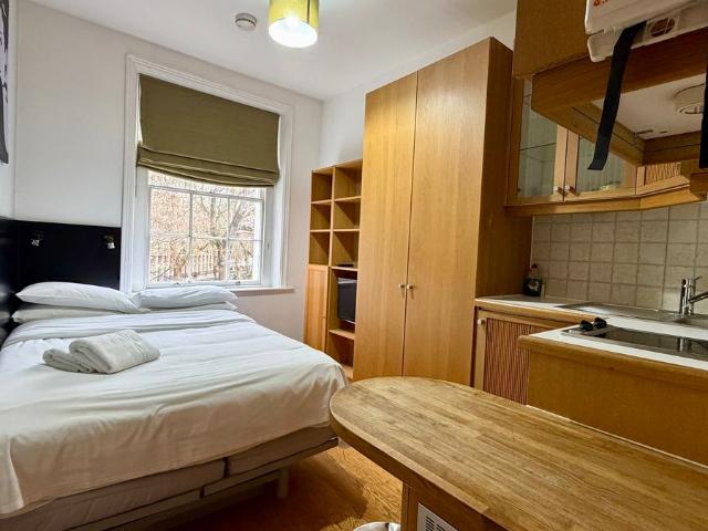 Cartwright Gardens, London WC1H, Studio to rent, £2,167 pcm | PrimeLocation