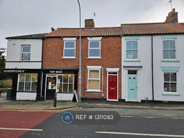 Cartwright Lane, Beverley HU17, 2 bed terraced house to rent, £940 pcm | PrimeLocation