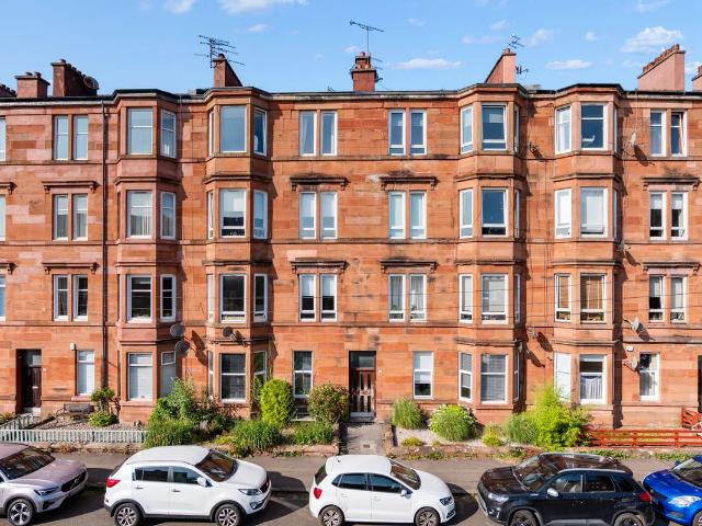 Cartvale Road, Glasgow G42, 2 bed flat to rent, £1,395 pcm | PrimeLocation
